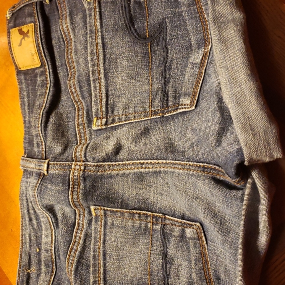 Shorts - Picture 2 of 4